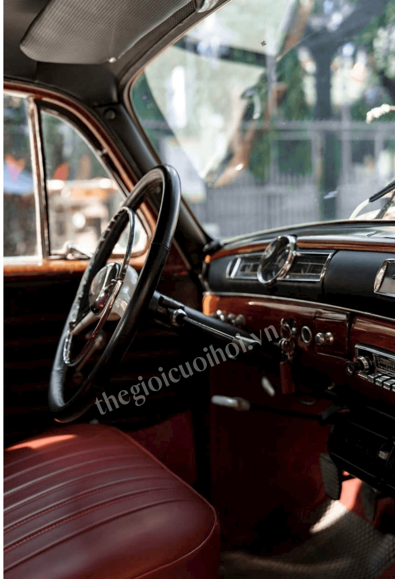 Xe Cưới 1958 Mercedes-Benz 190 Ponton 6 3 6 e1750406639916